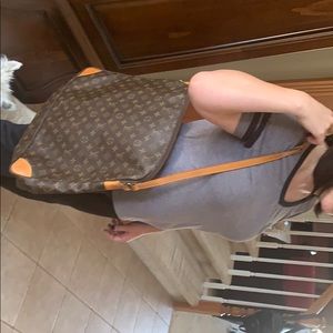 COPY - Large Louis Vuitton tote